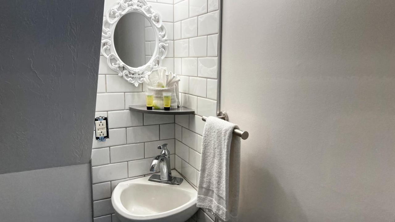 Capricorn House Oak Bluffs Ngoại thất bức ảnh